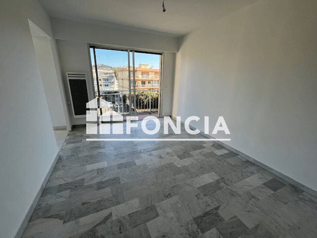 Appartement à louer, 25m², Cagnes-sur-Mer