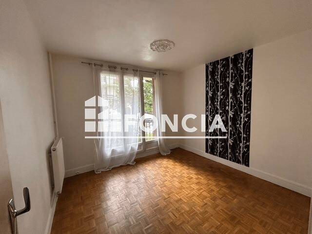Appartement à louer, 45m², Beauchamp