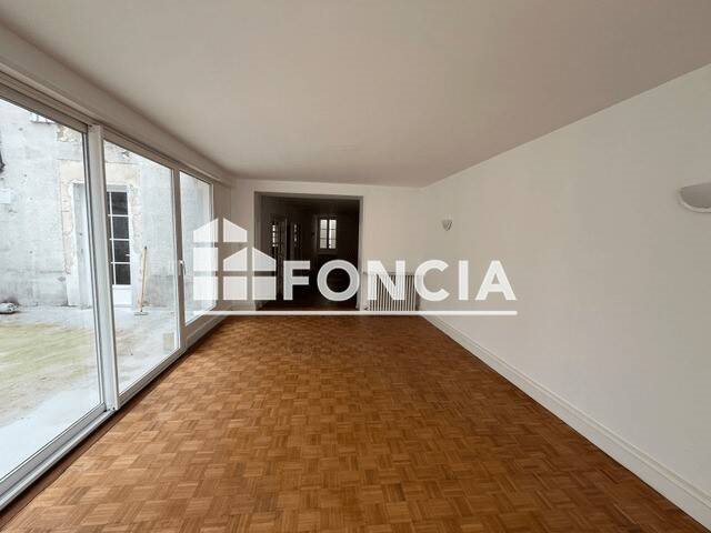 Maison à louer, 178m², La Rochefoucauld