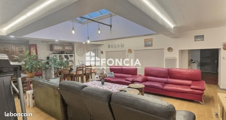 Appartement à vendre, 252m², Saint-Etienne
