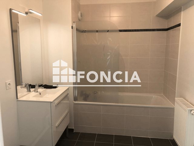 Appartement à louer, 67m², Lille