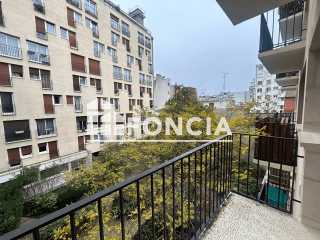 Appartement à louer, 24m², Paris 18ème