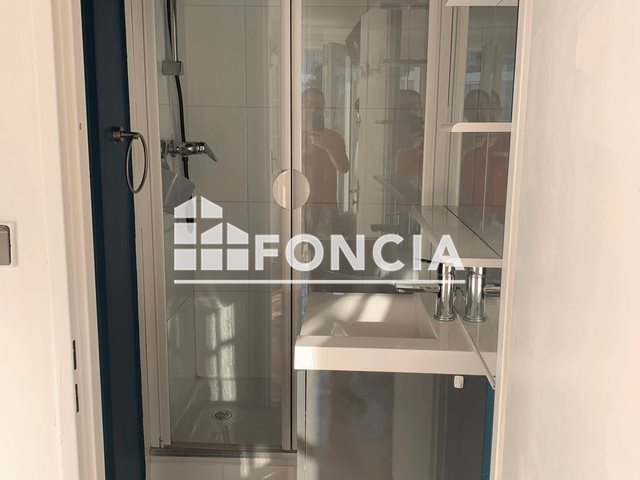 Appartement à louer, 29m², Nîmes