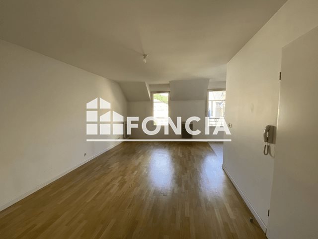 Appartement à louer, 34m², Buc