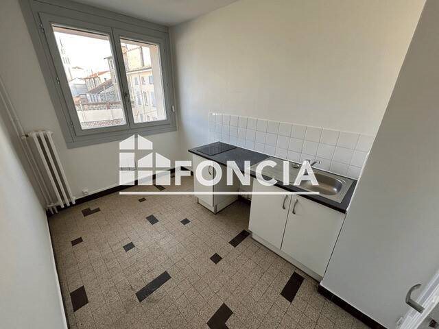 Appartement à louer, 27m², Romans-sur-Isère