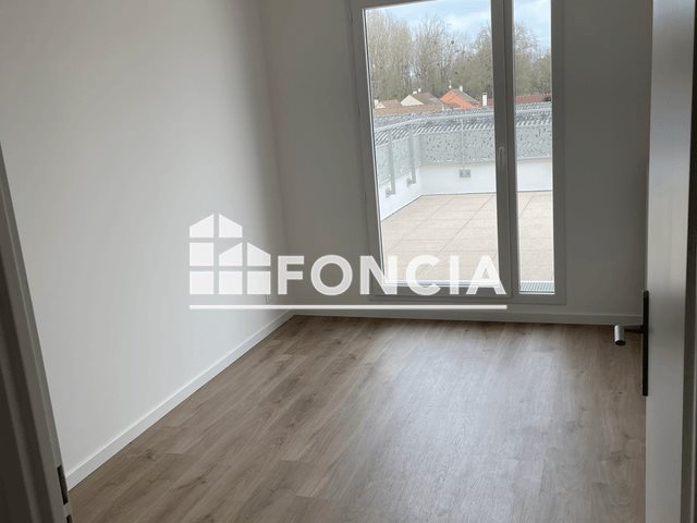 Appartement à louer, 64m², Persan