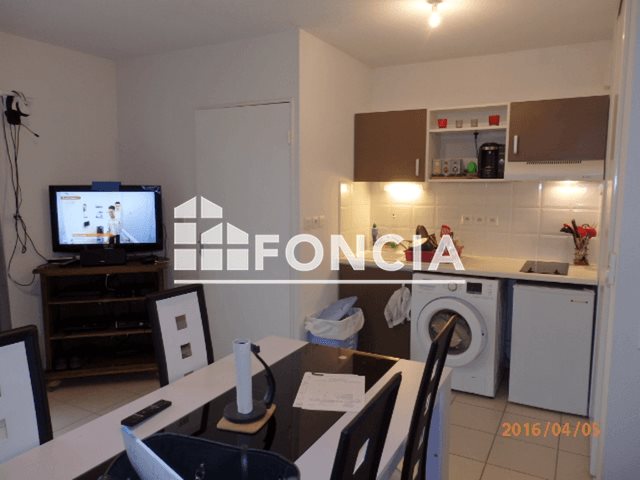 Appartement à louer, 35m², Grans