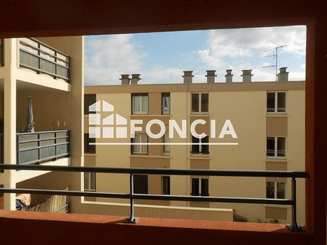 Appartement à louer, 53m², Nîmes