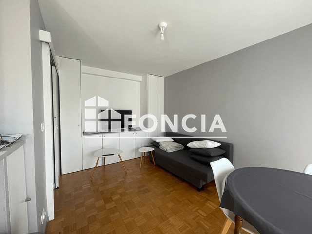 Appartement à louer, 39m², Marseille 4ème