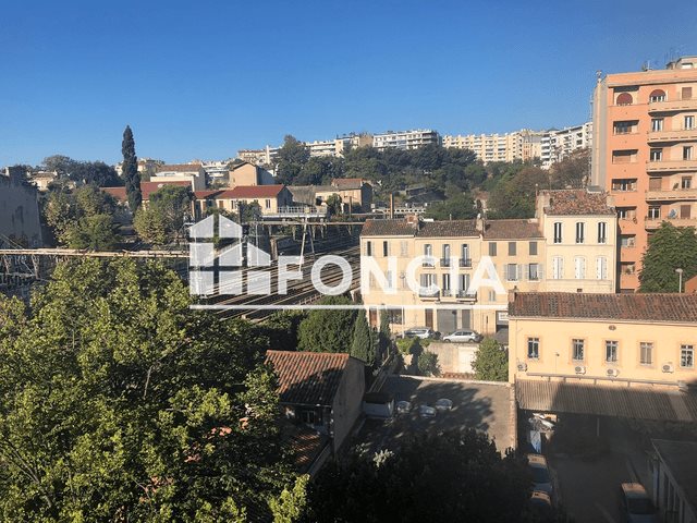 Appartement à louer, 39m², Marseille 4ème