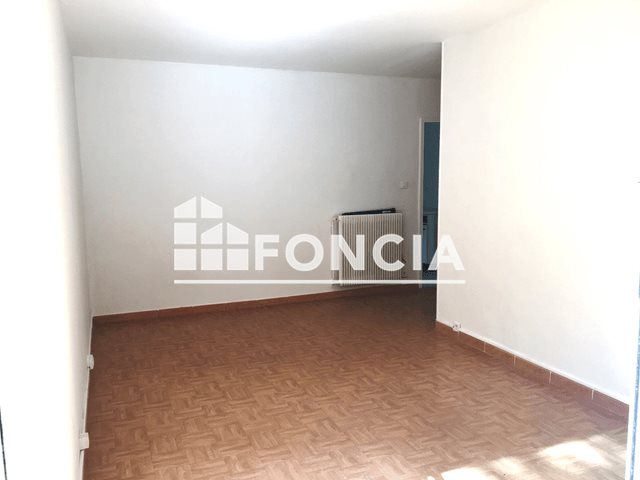 Appartement à louer, 60m², Marseille 8ème