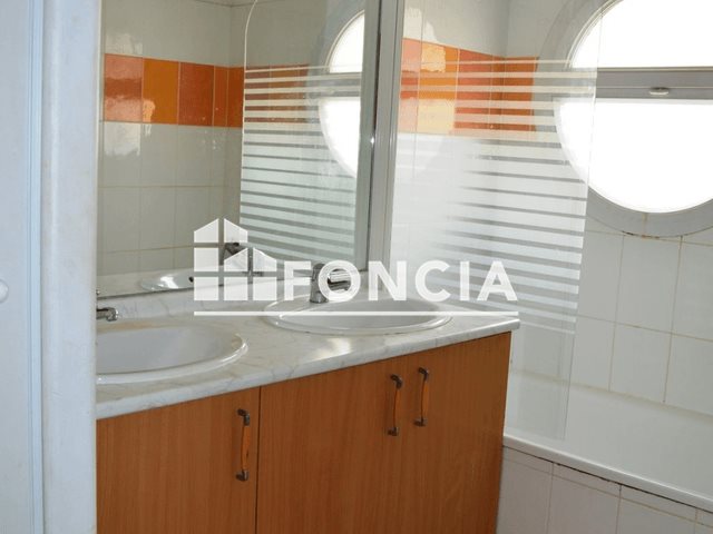 Maison à louer, 84m², Perpignan