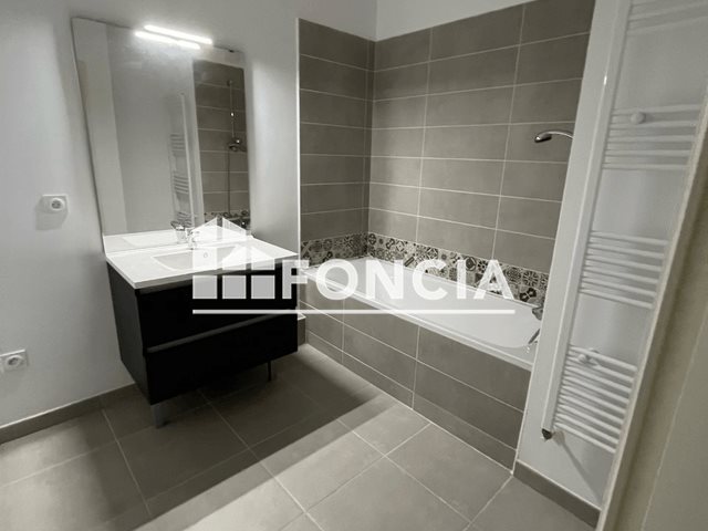 Appartement à louer, 64m², Marseille 14ème