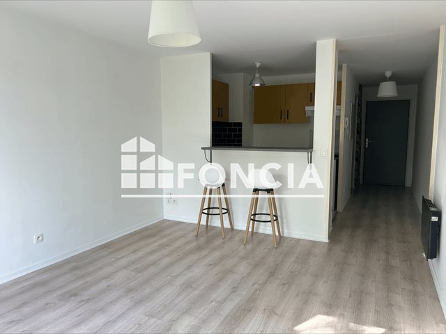 Appartement à louer, 32m², Saint-Jean-de-la-Ruelle