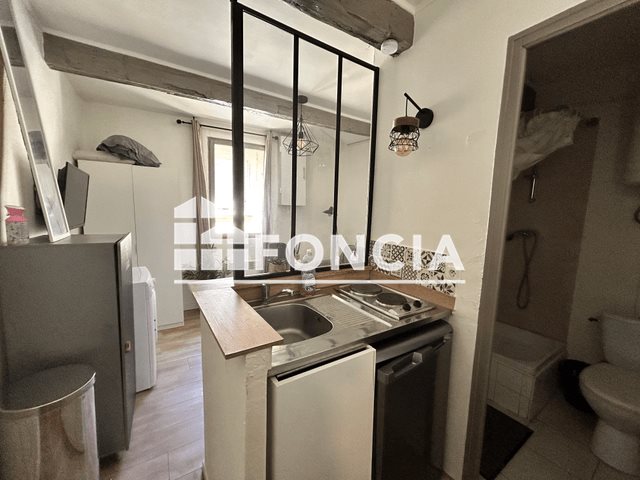 Appartement à louer, 12m², Nîmes