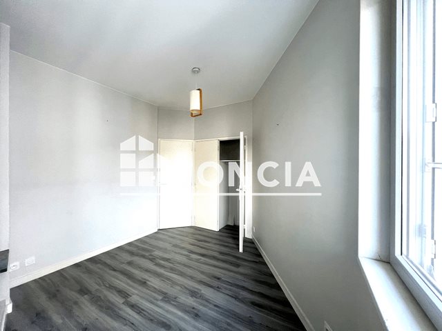 Appartement à louer, 44m², Saint-Etienne