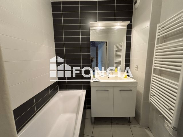 Appartement à louer, 65m², Craponne