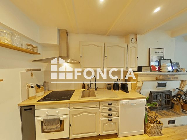 Maison à louer, 69m², Vérines