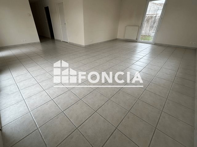 Maison à louer, 102m², Chauray