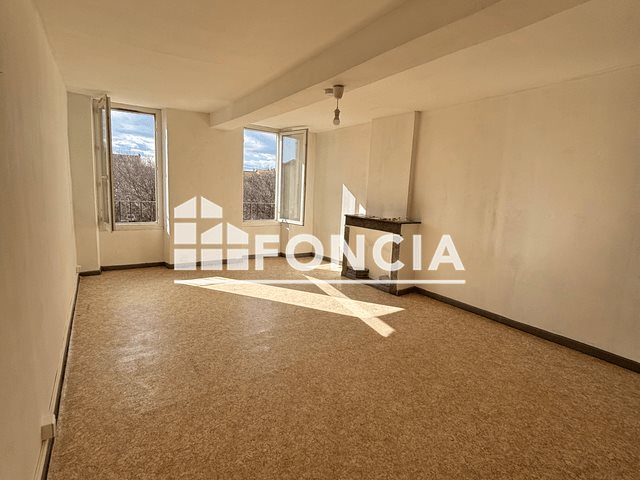 Appartement à louer, 83m², Orange