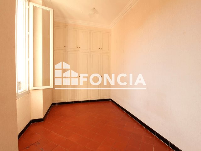 Appartement à louer, 64m², Nîmes