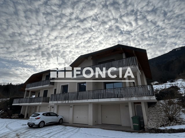 Appartement à louer, 70m², Saint-Jorioz