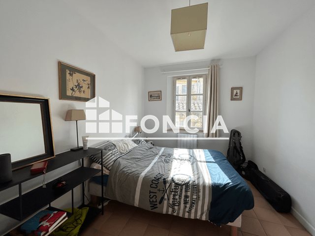 Appartement à louer, 70m², Uzès