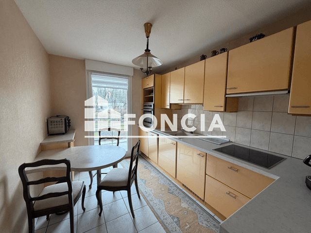 Appartement à louer, 83m², Brunstatt
