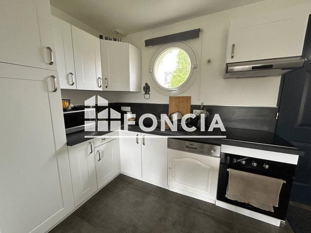 Maison à louer, 74m², Elven