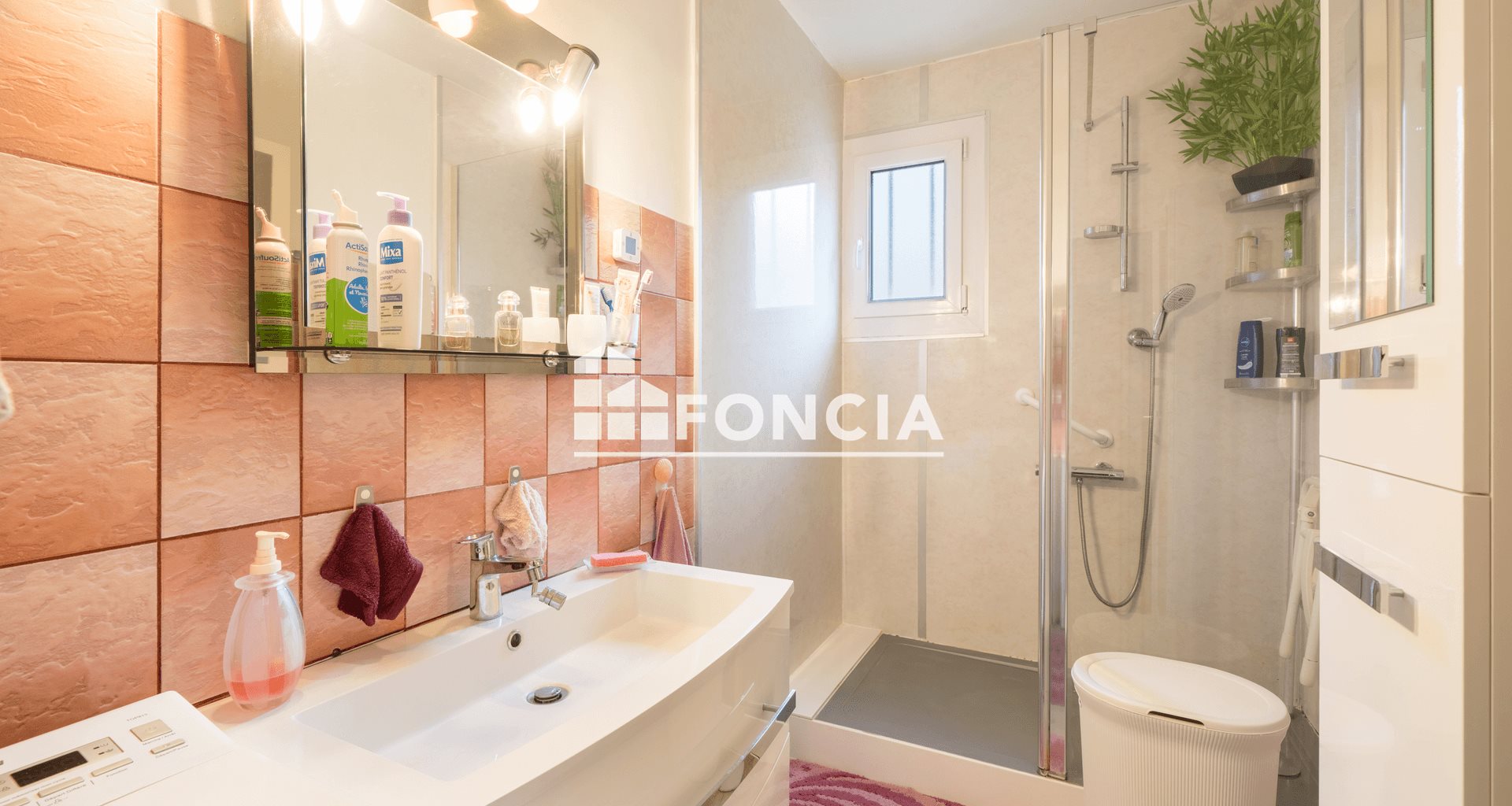 Maison à vendre, 191m², Saint-Marcel-lès-Sauzet