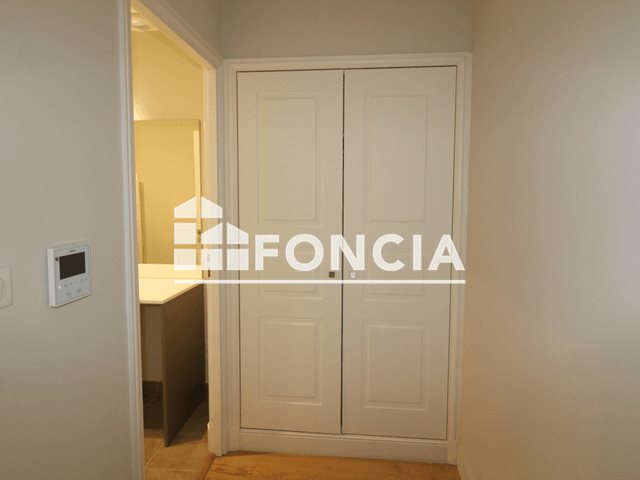 Appartement à louer, 29m², Nîmes