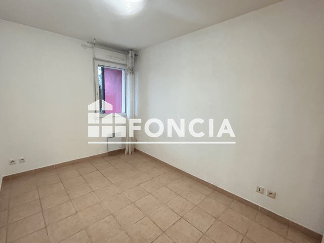 Appartement à louer, 31m², Lunel