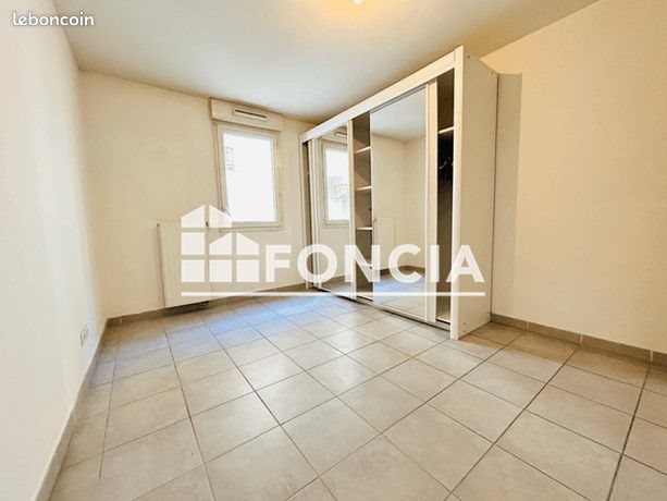 Appartement à louer, 59m², Toulon