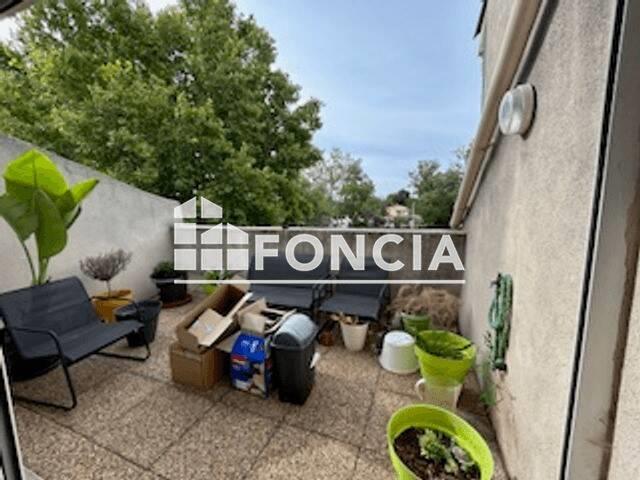 Appartement à louer, 42m², Saint-Martin-de-Crau