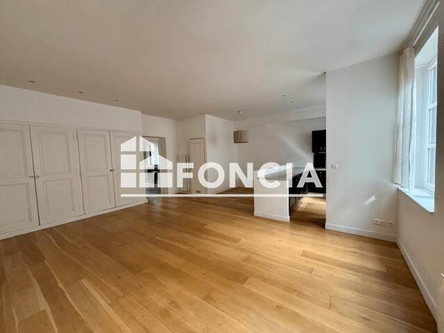 Appartement à louer, 101m², Lyon 1er