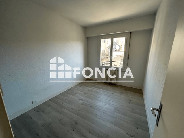 Appartement à louer, 66m², Nîmes