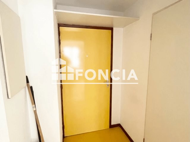 Appartement à louer, 18m², Saint-Etienne