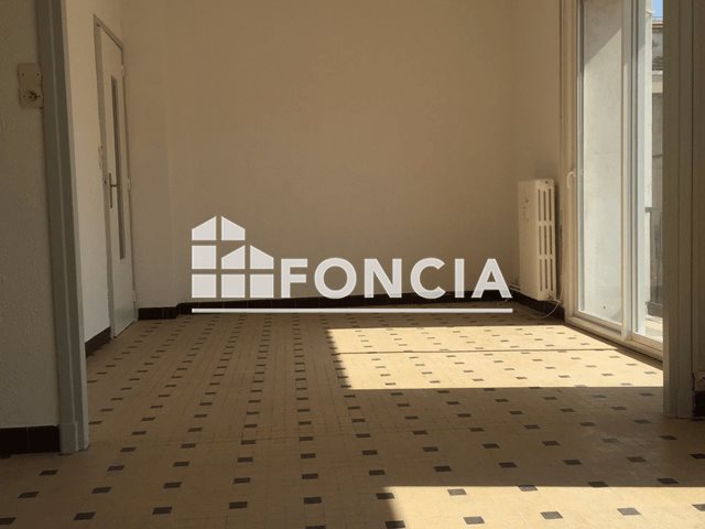 Appartement à louer, 77m², Nîmes