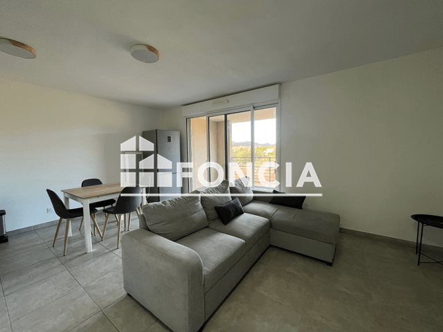 Appartement à louer, 45m², Fréjus
