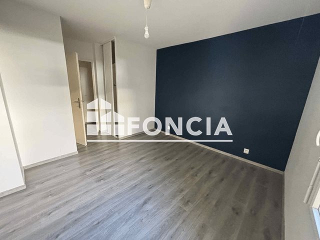 Appartement à louer, 41m², Les Mureaux