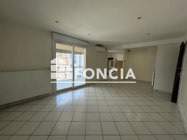 Appartement à louer, 71m², Albertville