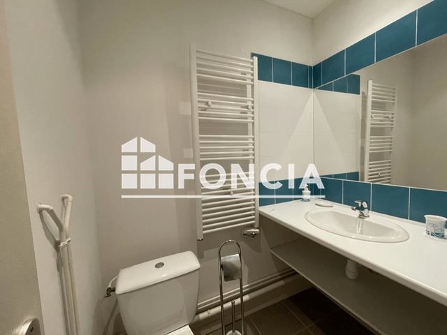 Appartement à louer, 19m², Nîmes