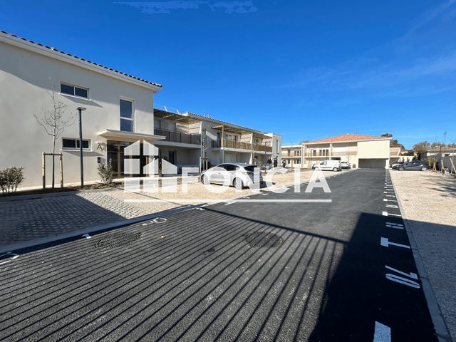 Appartement à louer, 60m², Vias