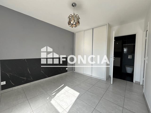 Appartement à louer, 46m², Bousse