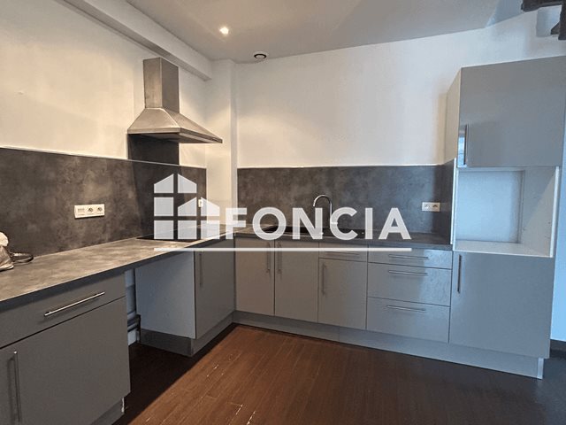 Appartement à louer, 72m², Orange