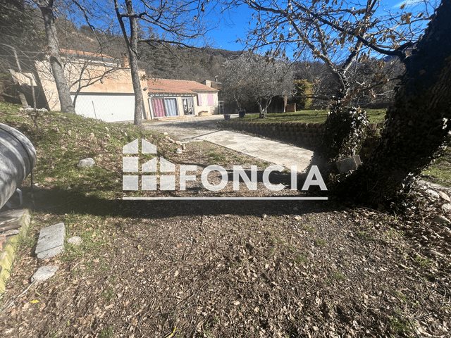 Appartement à louer, 35m², Estoublon