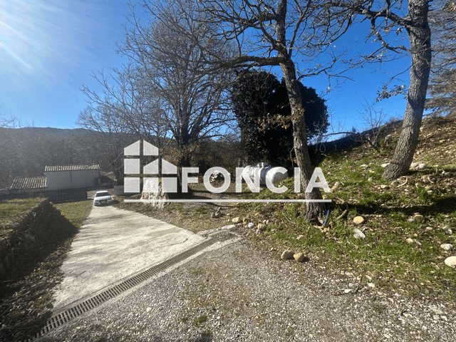 Appartement à louer, 35m², Estoublon