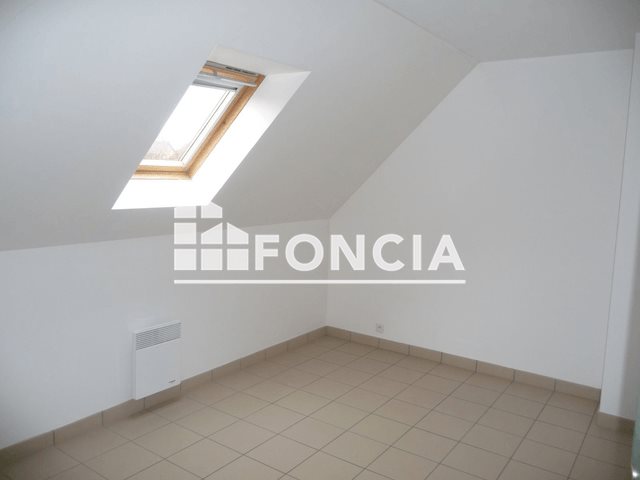 Maison à louer, 93m², Monts