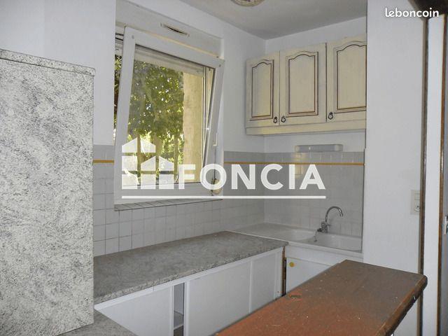 Appartement à louer, 70m², Courthézon