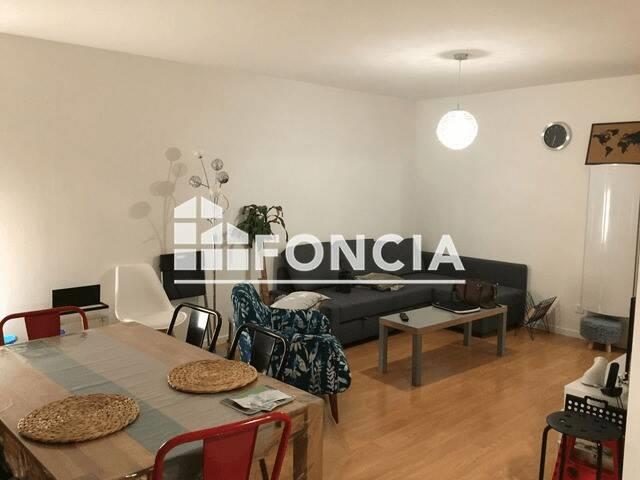 Appartement à louer, 59m², Lille